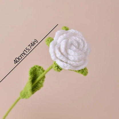 Timeless knitted roses