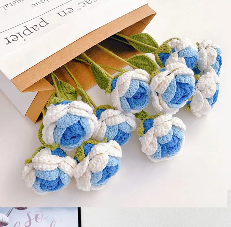 Timeless knitted roses